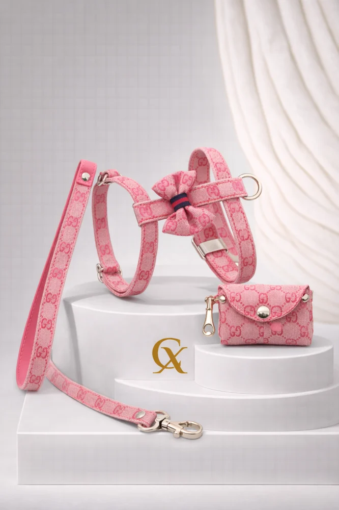 Conjunto Siena Velvet Dog Collection: arnés, correa y bolsito para Pomerania